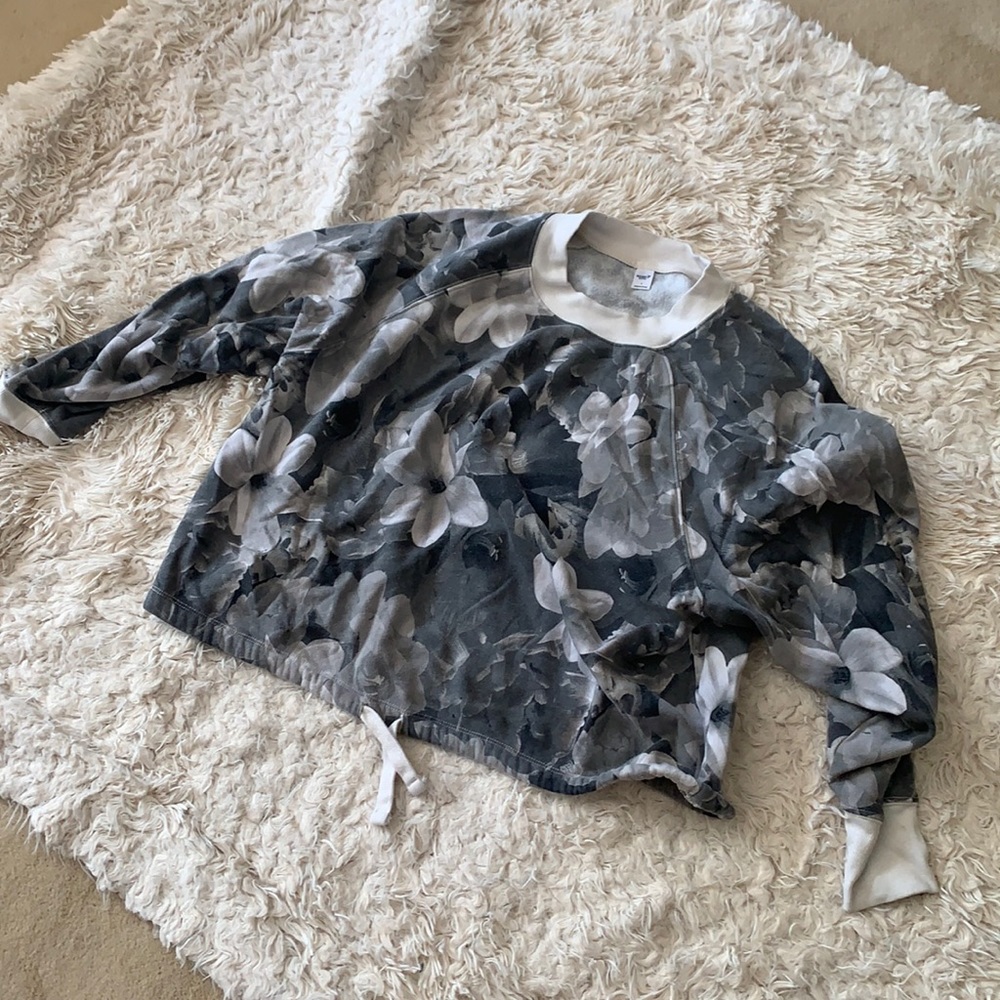 Old Navy Active Sweatshirt Sz L